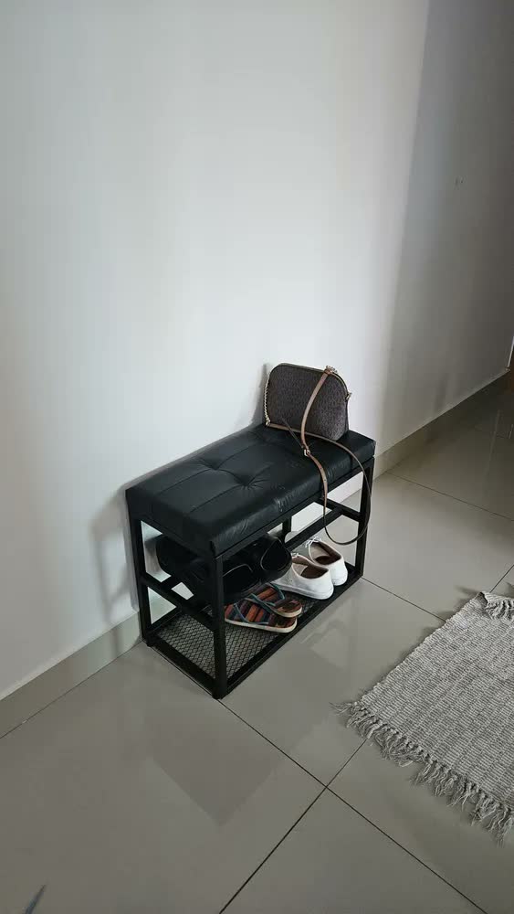 foto de Banco Sapateira Estofado Industrial Aço Preto 60cm Estudio Steel