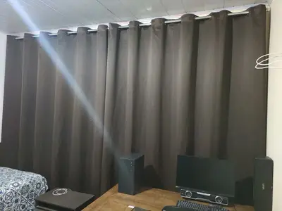 foto de Cortina Blackout Tecido Corta Luz Blecaute 5 Metros Largura X 2,60m Altura Sala Quarto Janela Blindex Porta Sacada Cor Avelã Emporio Luz