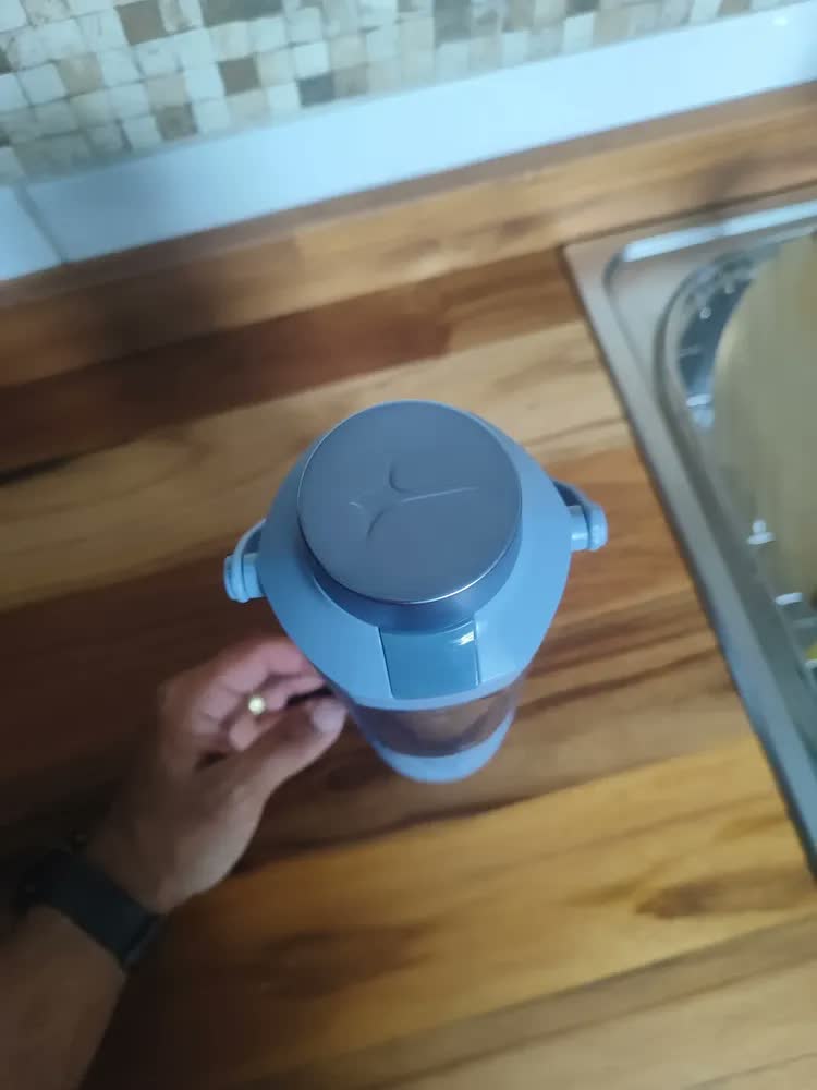 foto de Blender Portátil Sem Fio Go Max Oster Oster