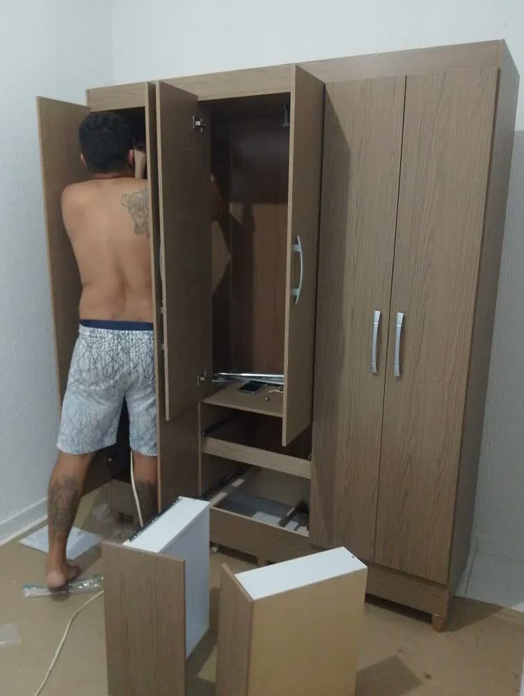 foto de Guarda-roupa Casal New Brusque 6 Portas 2 Gavetas Bartira - Avel