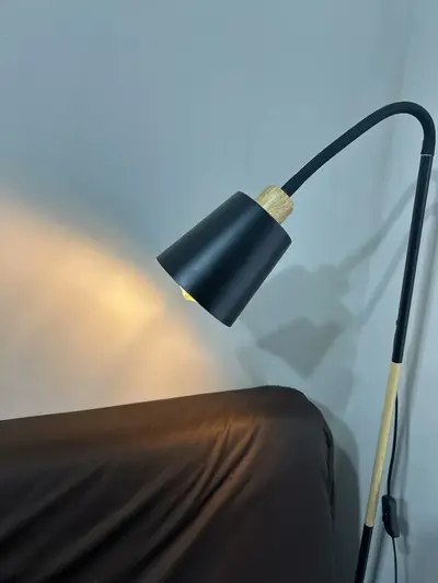 foto de Luminária De Chão Articulada Para Quarto E Sala Moderna Vintage Abajur Para Estudo E Leitura Na Tomada Piso Retro Pé Varanda Escritório Infantil O Casal Cúpula Forro Pvc Luminárias Chao Via Flix