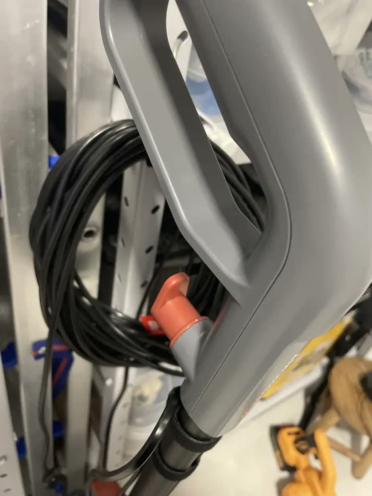foto de Aspirador Vertical WAP POWER SPEED MAX CI10 3 EM 1 1600W 127V