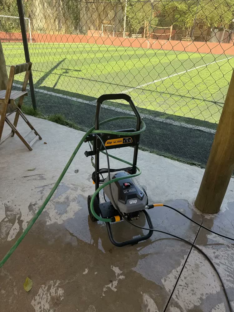 foto de Lavadora de Alta Pressão WAP WL 4500 Profissional 2000w 2000psi 500l/h Motor de Indução 220V