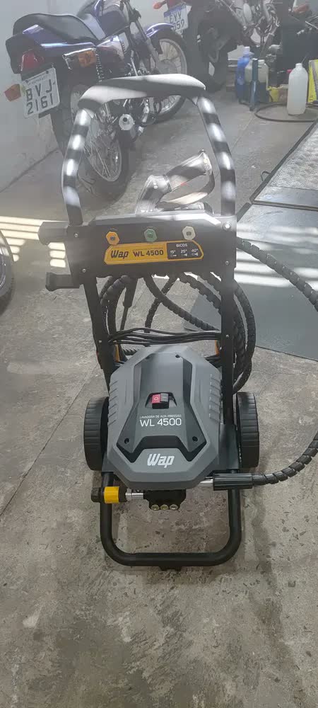foto de Desobstruidora de Alta Pressão Profissional WAP WL 4500 Ultra 2200w 2000psi 500l/h Motor Indução 220V