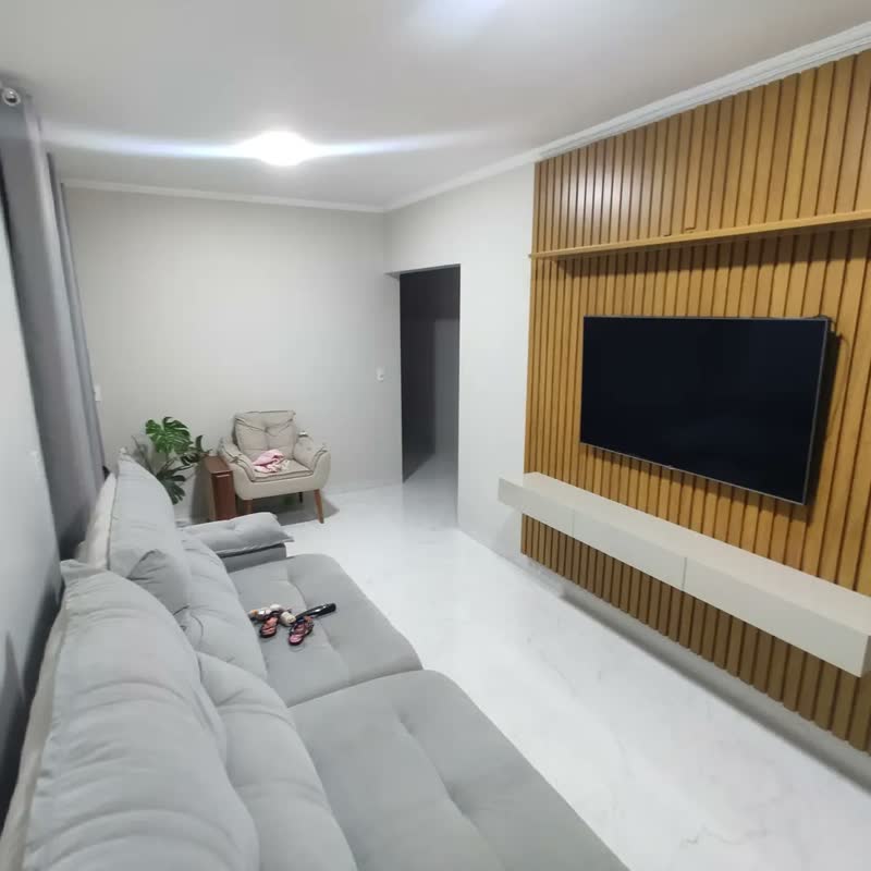 foto de Rack com Painel Ripado para TV de até 90