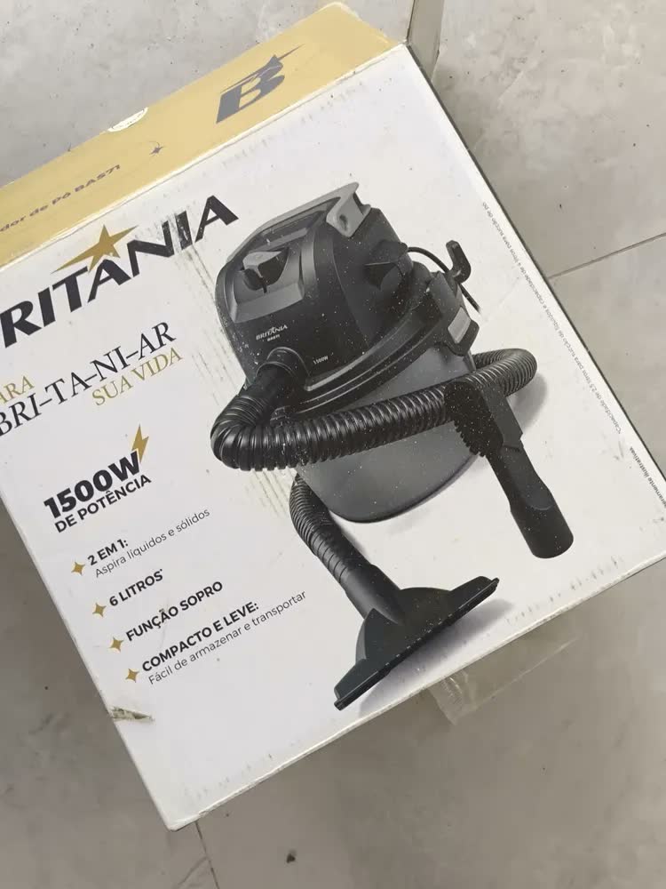 foto de Aspirador de Pó e Água Britânia 6L 1500W BAS71