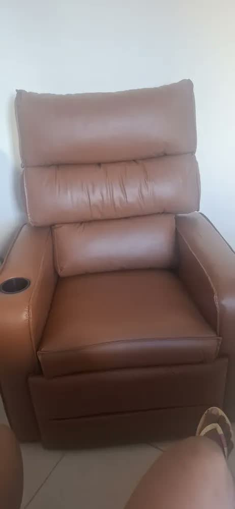 foto de Poltrona Reclinável Graça com Porta-Copos para Sala, Escritório ou Amamentação Caramelo
