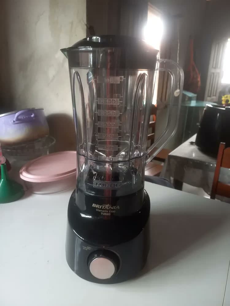foto de Liquidificador Britânia 2.6l Diamante 1100 Preto