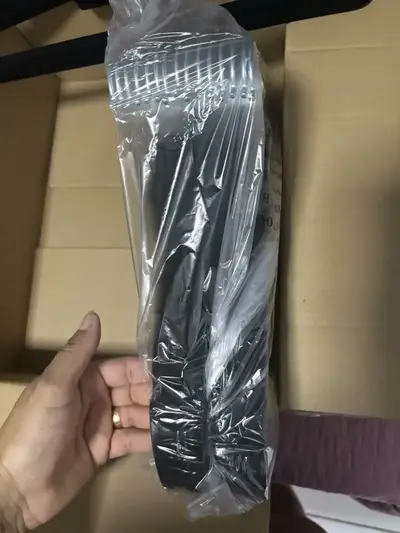 foto de Vittak Kit 50 Cabides Veludo Adulto Slim Antideslizante Organizador Roupas Cor Bege