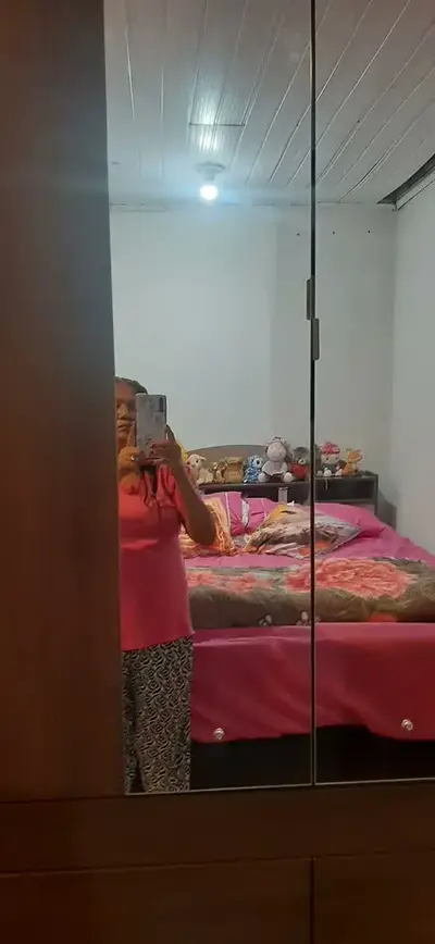 foto de Guarda-roupa Casal Honey 4 Portas 6 Gavetas Com Espelho