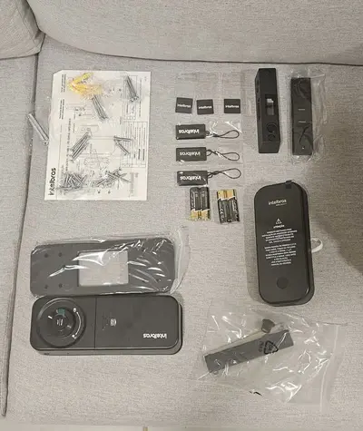 foto de Intelbras MFR 2020 V Fechadura Inteligente Sobrepor Acesso Biométrico Senha 100 Tags App Controle Remoto Cor Preta