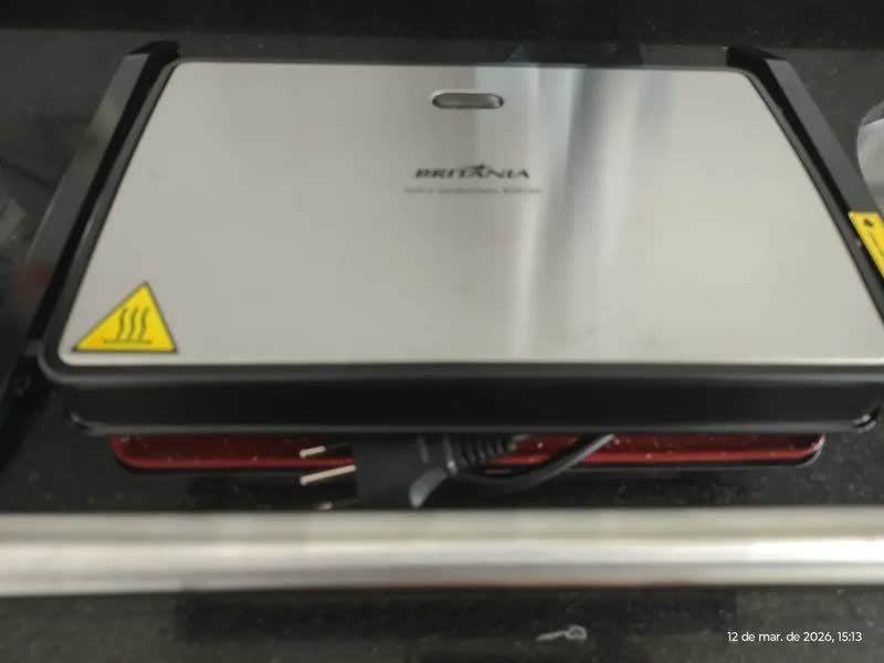 foto de Grill E Sanduicheira Bgr28a