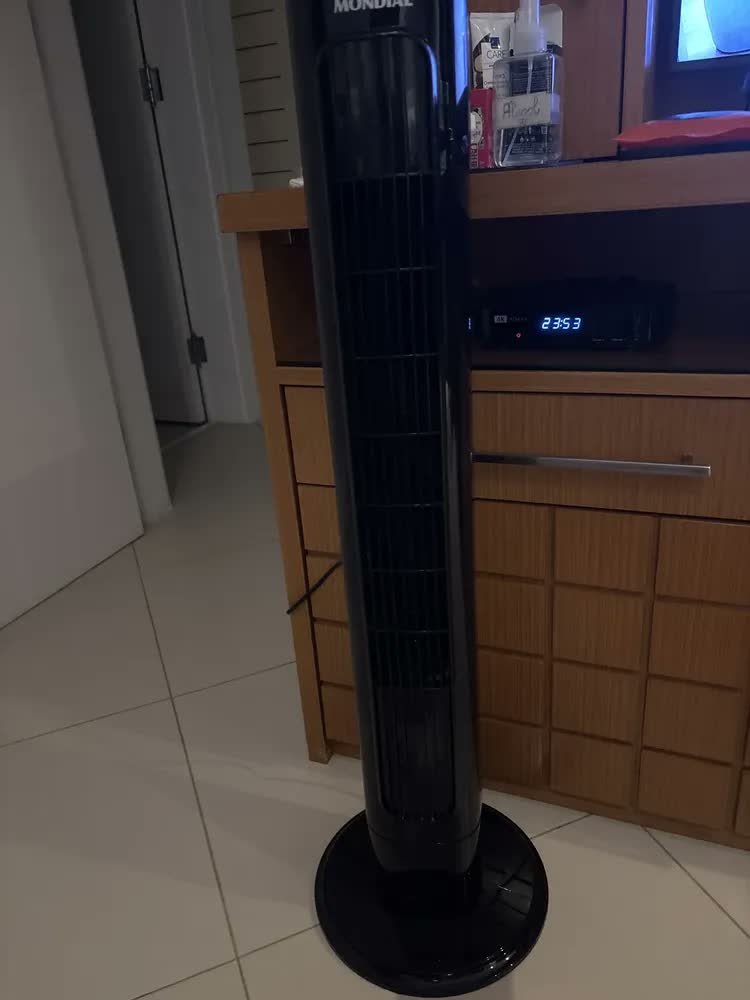 foto de Ventilador De Torre Air Tower Mondial 45w VTR-01-B
