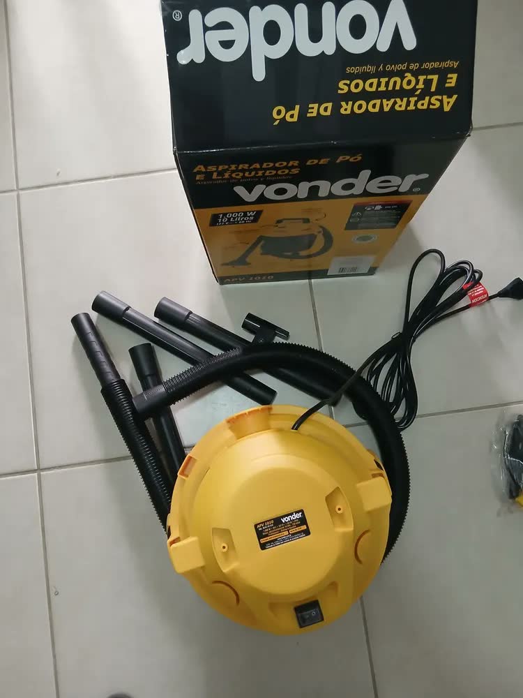 foto de Lavadora Alta Pressão Lav1300 + Aspirador Apv1010 - Vonder Cor Amarelo