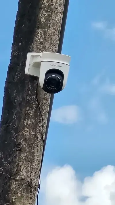foto de Mercusys MC510 Câmera Segurança Wifi 2K 360° Externo por TP-Link