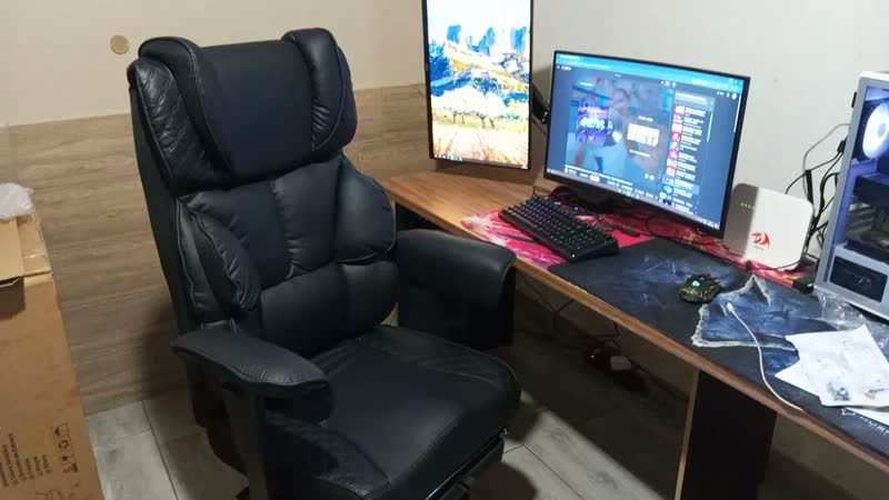 foto de Cadeira De Escritorio Poltrona Berlim Gamer Ergonômica Couro Sintético Pillow Top Reclinável Suporte Lombar Apoio De Pés E Braços Macio Resistente Suporta 200kg Luvinco