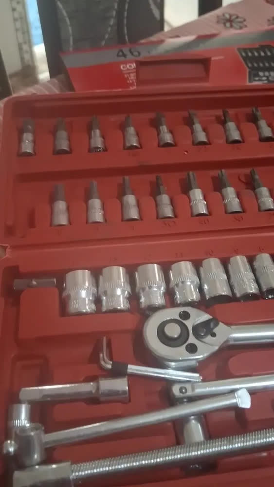 foto de Kit Ferramentas Chaves Combinadas Jogo De Chave Soquete Jogo Completo 58 Peças Ferramentas Profissional