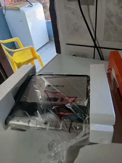 foto de Grill Cadence Sanduicheira Misteira Eletrica Chapa Lisa Preto