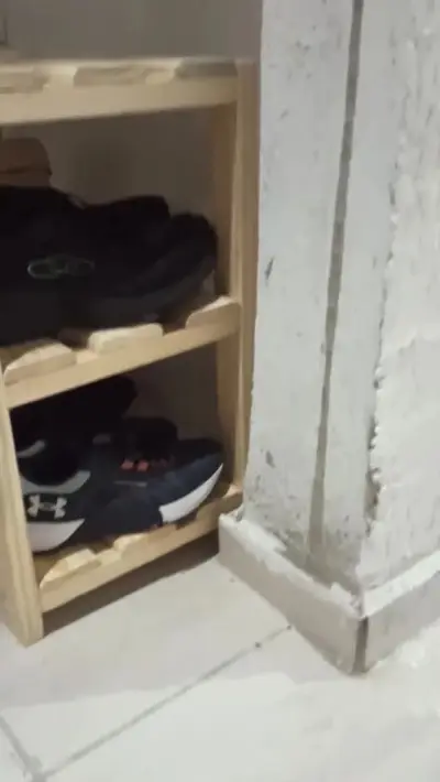 foto de Sapateira De Pinus 3 Andares - Organize Seus Sapatos Bege