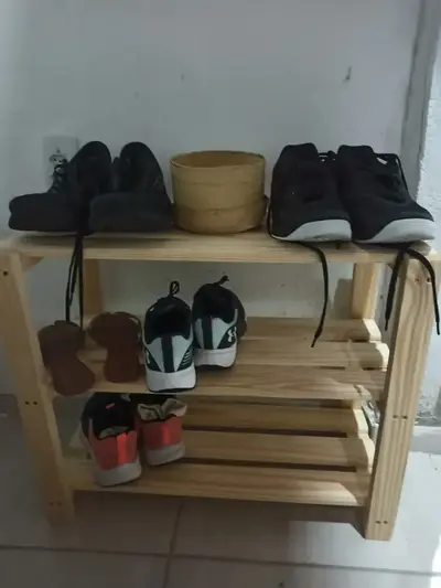 foto de Sapateira De Pinus 3 Andares - Organize Seus Sapatos Bege