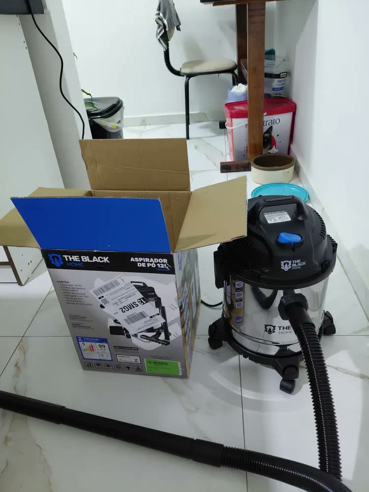 foto de Aspirador De Pó E Água Turbo 12 Litros Inox The Black Tools Prateado