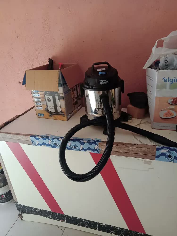 foto de Aspirador De Pó E Água Turbo 12 Litros Inox The Black Tools Prateado