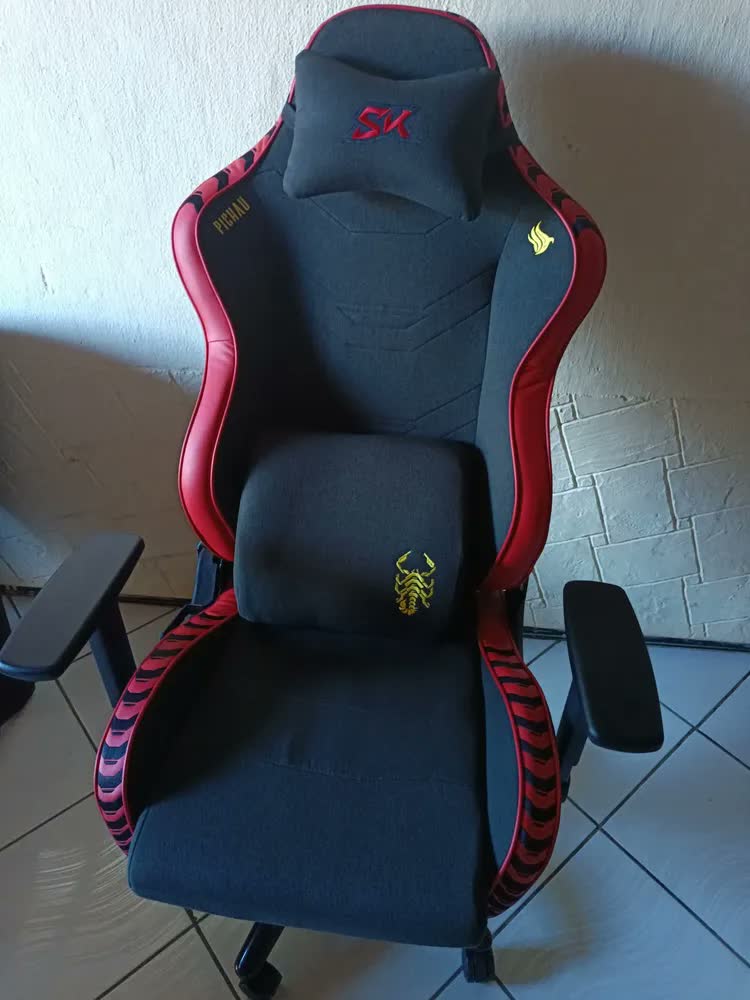 foto de Cadeira Gamer Pichau Omega S Skorpion, Preto E Vermelho