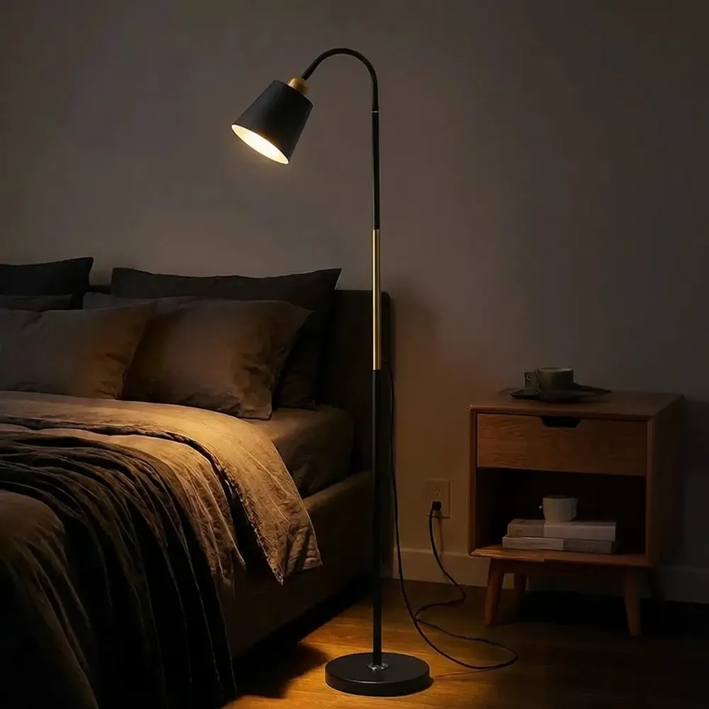 foto de Luminária De Chão Pedestal De Piso Abajur Articulada Flexive
