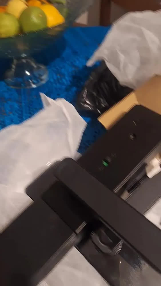 foto de Fechadura Eletrônica Digital Tuya Com Biometria, Senha, Tag E Chave Touch Anti-espião Inteligente Preta Para Porta (casa/apartamento/hotel)