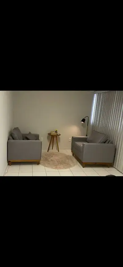 foto de Luminária Abajur Metal Articulada Pedestal Chão Coluna Leitura Cúpula Branco Flexivel