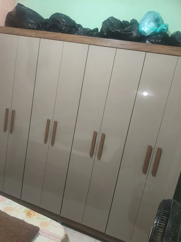 foto de Guarda Roupas Casal Grande 8 Portas Com Gavetas Sampa Marrom Amadeirado
