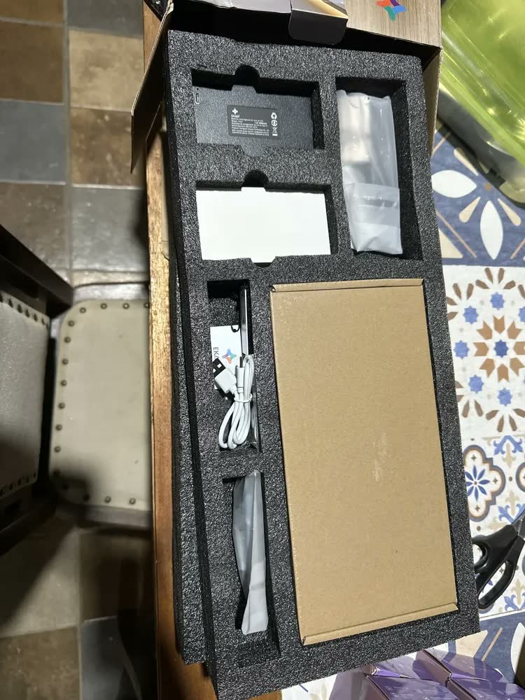 foto de Fechadura Digital Inteligente Metálica Wifi Ekaza Vega Com Reconhecimento Facial Senha Cartão App E Chave