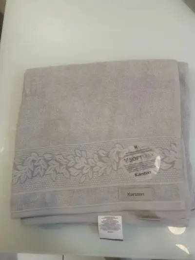foto de Toalha De Banho Karsten Provence 100% Algodão Barra Jacquard Cor Cinza 80209/8