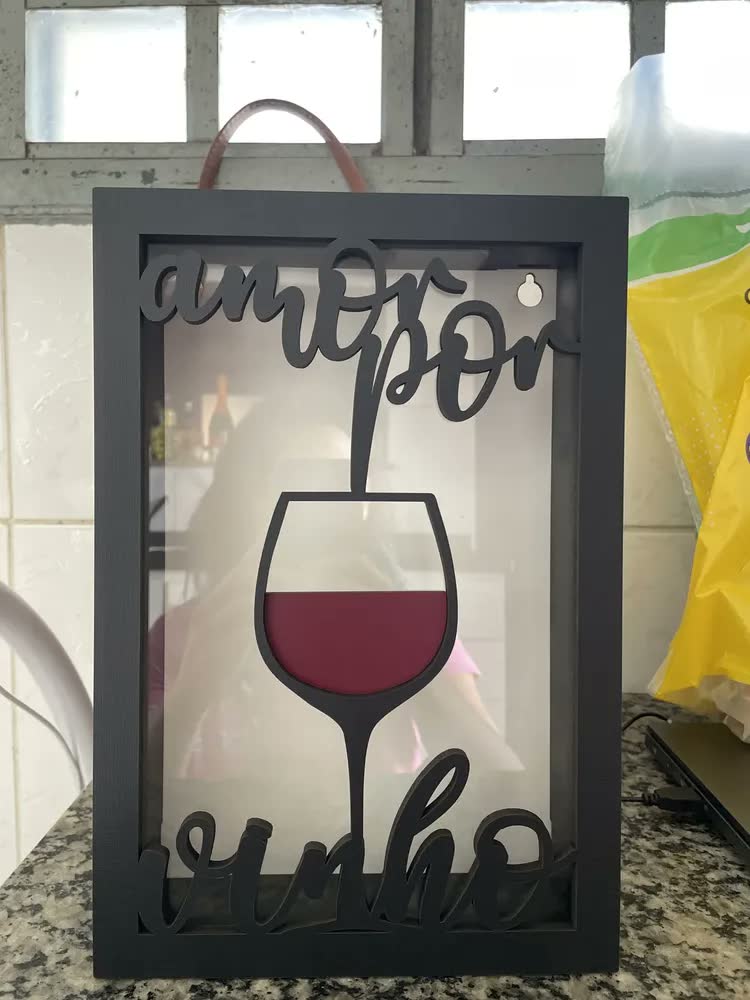 foto de Quadro Porta Rolhas Decorativo Amor Por Vinho E Wine Madeira
