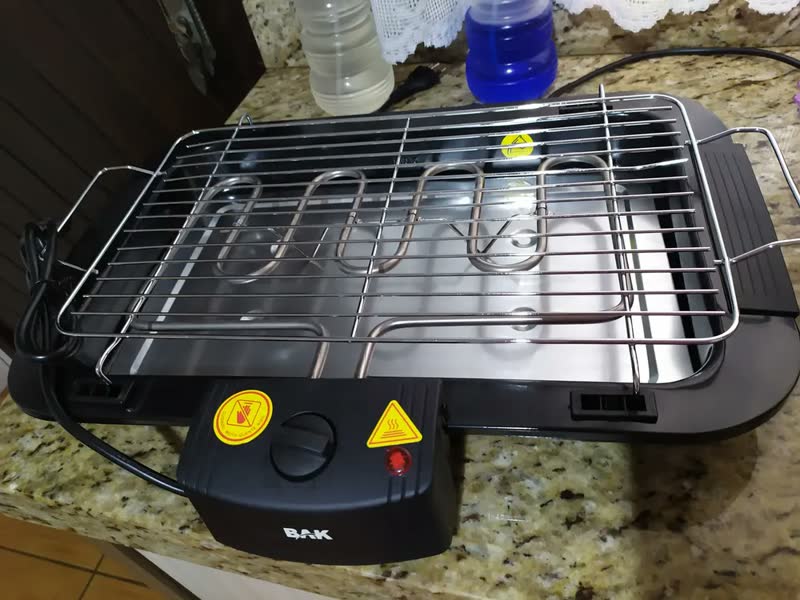 foto de Churrasqueira Elétrica Grande Steak Grill Para Apartamento 220v Sem Fumaça Preto - Aero Home