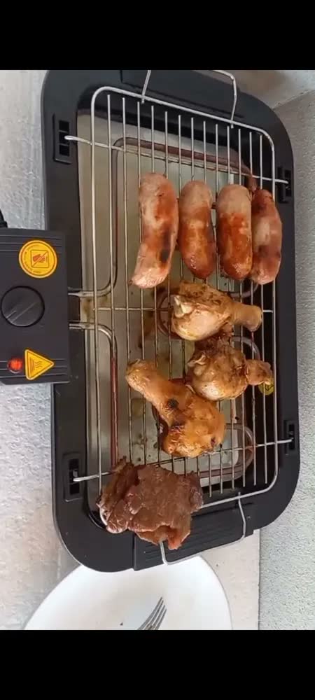 foto de Churrasqueira Elétrica Grande Steak Grill Para Apartamento 220v Sem Fumaça Preto - Aero Home