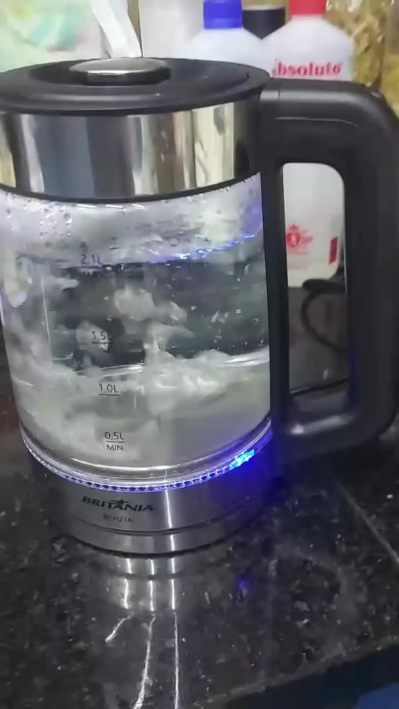 foto de Chaleira Elétrica Britânia 2,1l De Vidro Com Luz Led Bch21a Inox