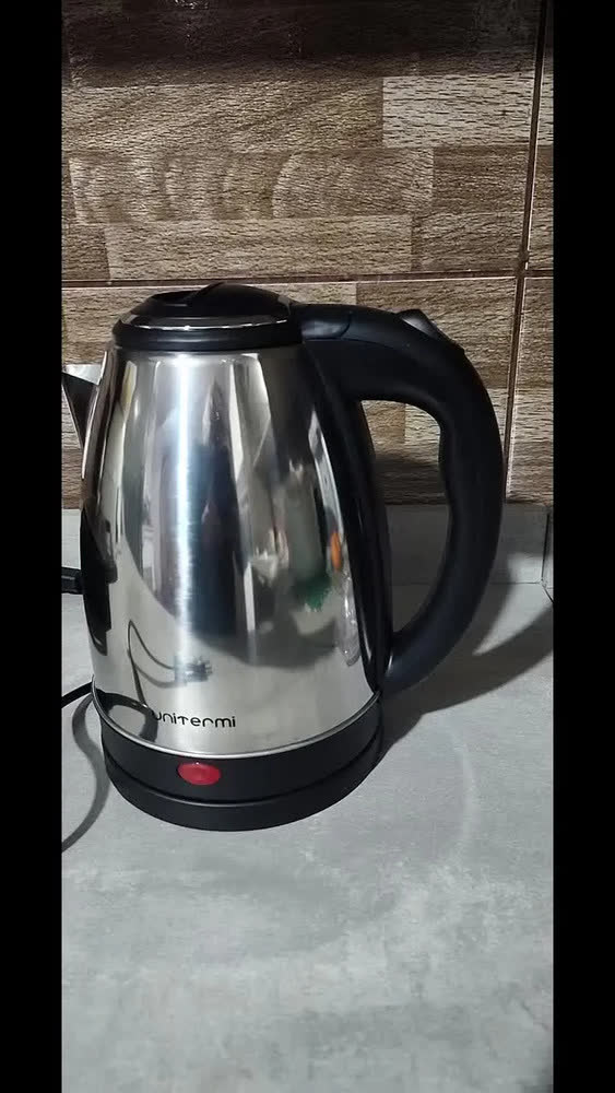 foto de Chaleira Eletrica Termica Vithu Home 1,8 Litros 110v Inox Com Tampa Jarro Garrafa Bule P/ Café Chá Cor Cinza Portatil Aquecimento Rapido