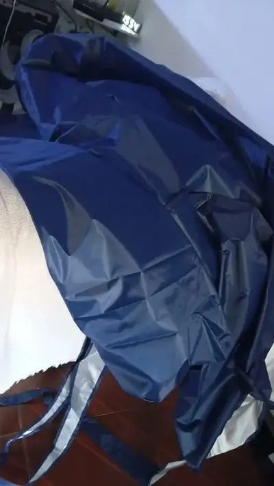foto de Tenda Gazebo 3x3 Sanfonada Articulada Dobrável Impermeável Reforçada Montagem Rápida Praia Camping Feira Eventos Proteção Sol Chuva Bolsa Transporte