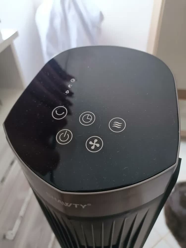 foto de Ventilador de Torre Shawty Silencioso Com Controle Remoto e Oscilação de 90°
