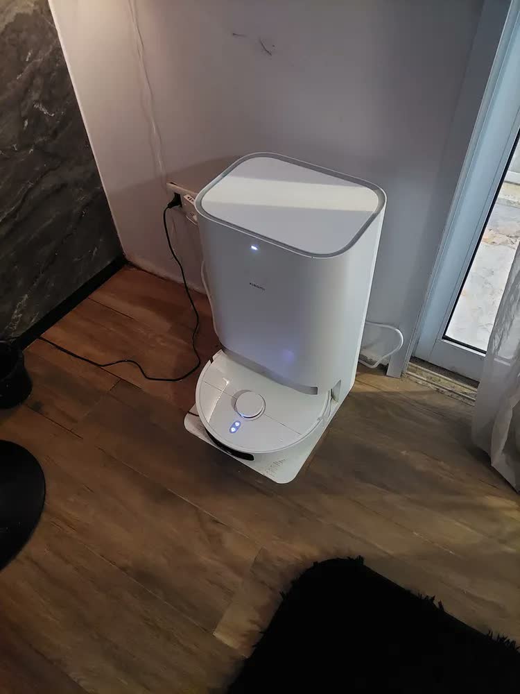 foto de Aspirador Robô Xiaomi Robot Vacuum Mi Preto X20 Max Bivolt