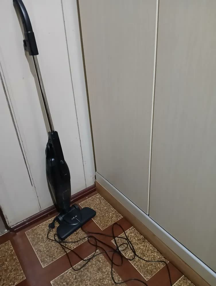 foto de Aspirador de Pó 3 Em 1 Inova KV-79 De 400W,13000PA Capacidade De 700ml, Modelo Plus De Alta Velocidade. Versátil (vertical e manual), Equipado Com Filtro HEPA E Tecnologia Ciclônica De Alta Eficiência