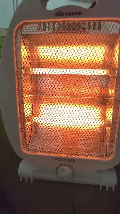 foto de Aquecedor Elétrico Quartzo Doméstico 800w Ventisol Preto