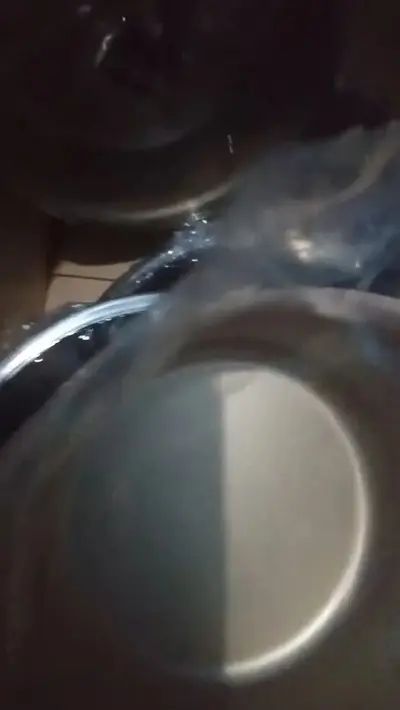 foto de Conjunto De Panelas 9 Peças Antiaderente Com Tampa De Vidro E Utensílios Fogão A Gás Preto