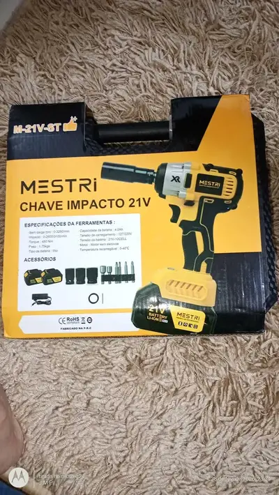 foto de Chave De Impacto a Bateria Profissional Recarregável 4ah Brushless Parafusadeira Furadeira Alta Potência Sem Escova 2 Baterias MESTRI
