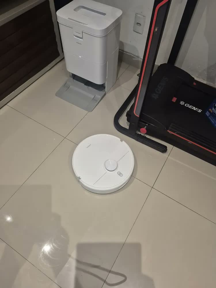 foto de Robô Aspirador Xiaomi Robot Vacuum H50 Base Auto Esvaziamento 10000Pa 110V