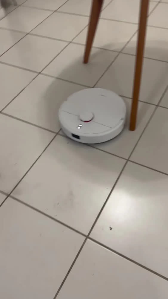foto de Robô Aspirador Xiaomi Robot Vacuum H50 Base Auto Esvaziamento 10000Pa 110V