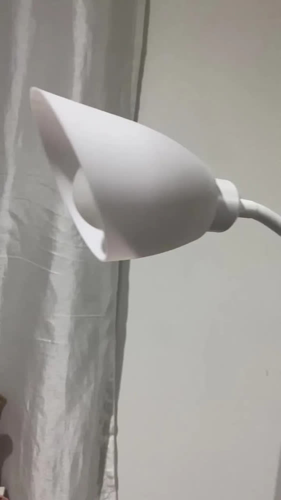 foto de Luminária De Chão Abajur Articulada 1,6m Metal Pedestal Piso Coluna Branca Leitura Quarto Sala Cúpula Branco Flexivel 1,6m Bivolt Bravvi