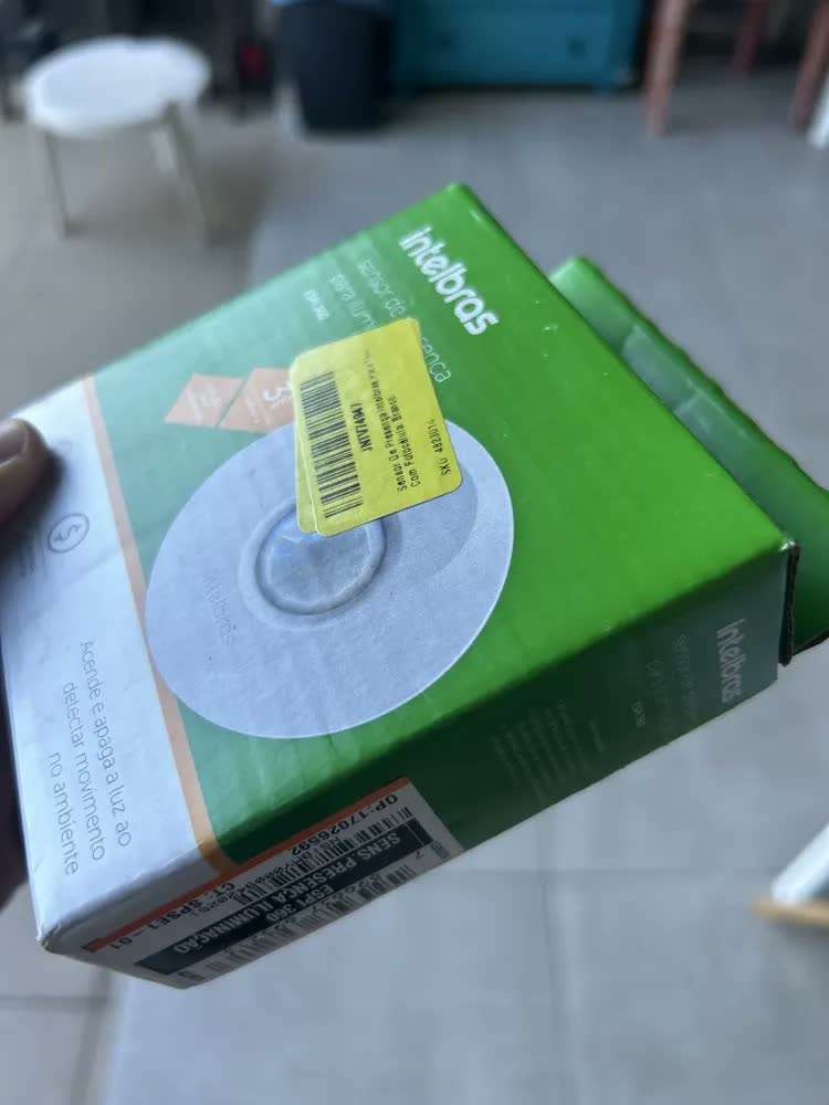 foto de Sensor de Presença Intelbras Para Teto com Fotocélula, Branco