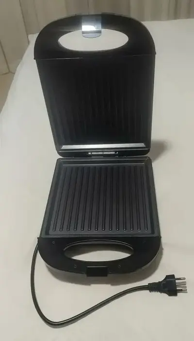 foto de Sanduicheira Elétrica Grande 4 Lanches 1200w Misteira Eletrica Sanduicheira Grill 3 Em 1
